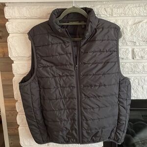 John Bartlett Puffer Vest Large